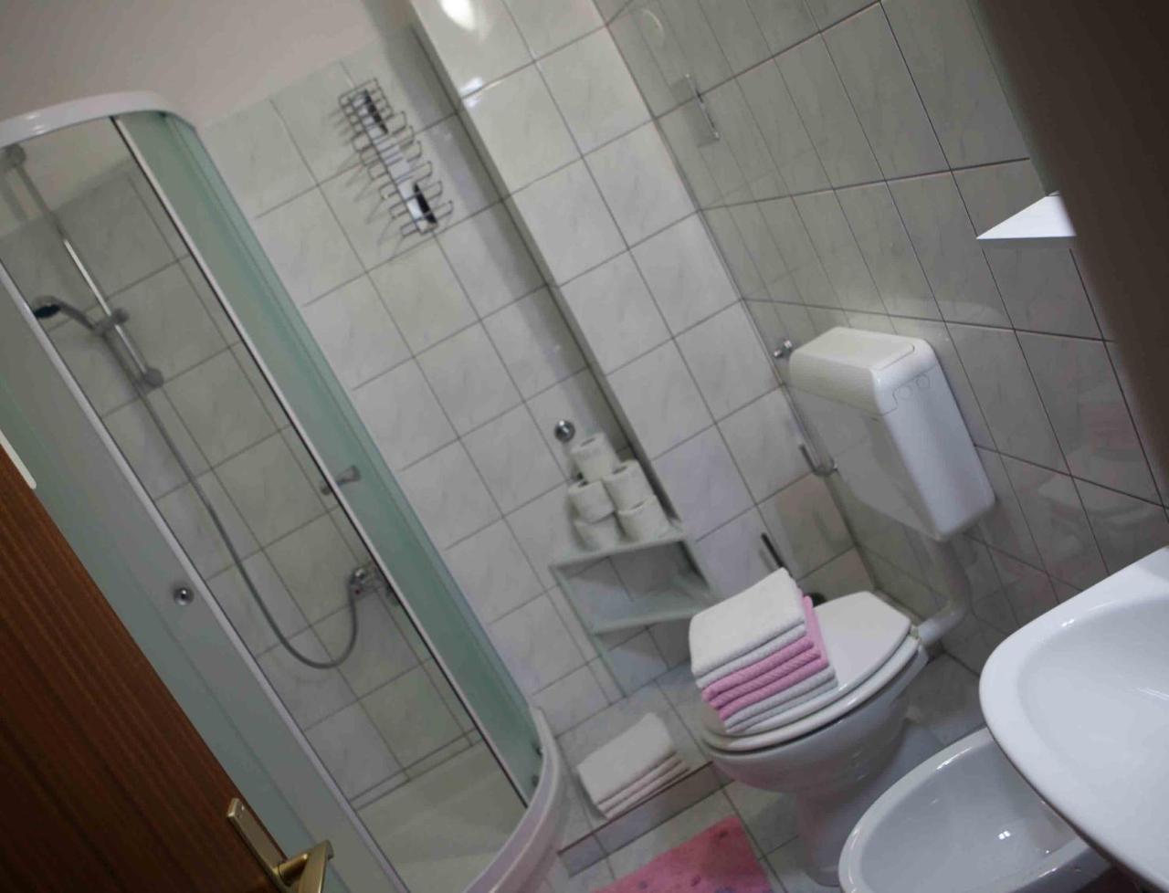 Apartma Garac